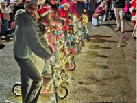 Altdorf Heimatliebe: AHL Santa Kids überraschen die Riding Santas